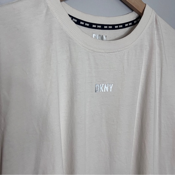 DKNY Sport Off White Short Sleeve Tee Size Large EUC - Picture 2 of 7
